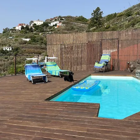 Encantadora En Montanas Holiday home *