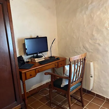 Encantadora En Montanas *